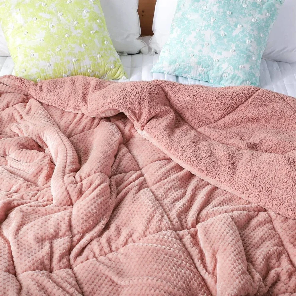 Luxurious Flannel Fleece Comforter w/ Plush Sherpa Back- Queen Size 90X90” Rose